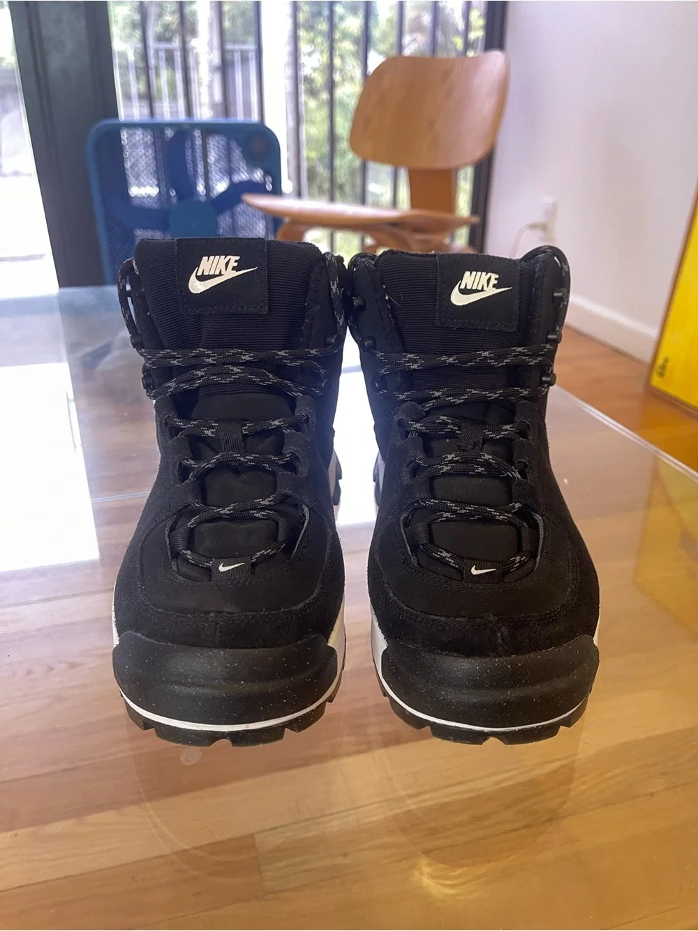 Nike Women's Black and White High-Top Trail Sneakers